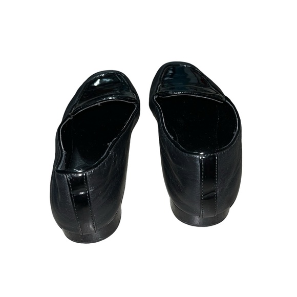 Donald J Pliner Halia Loafers Size 6 - Picture 2 of 6